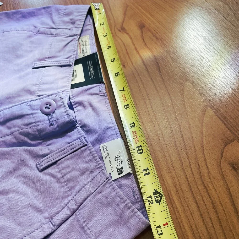 Firm. Levi Strauss CO Women's Purple Rose Cargo Pants. RARE. Ret was$108. - Picture 9 of 10